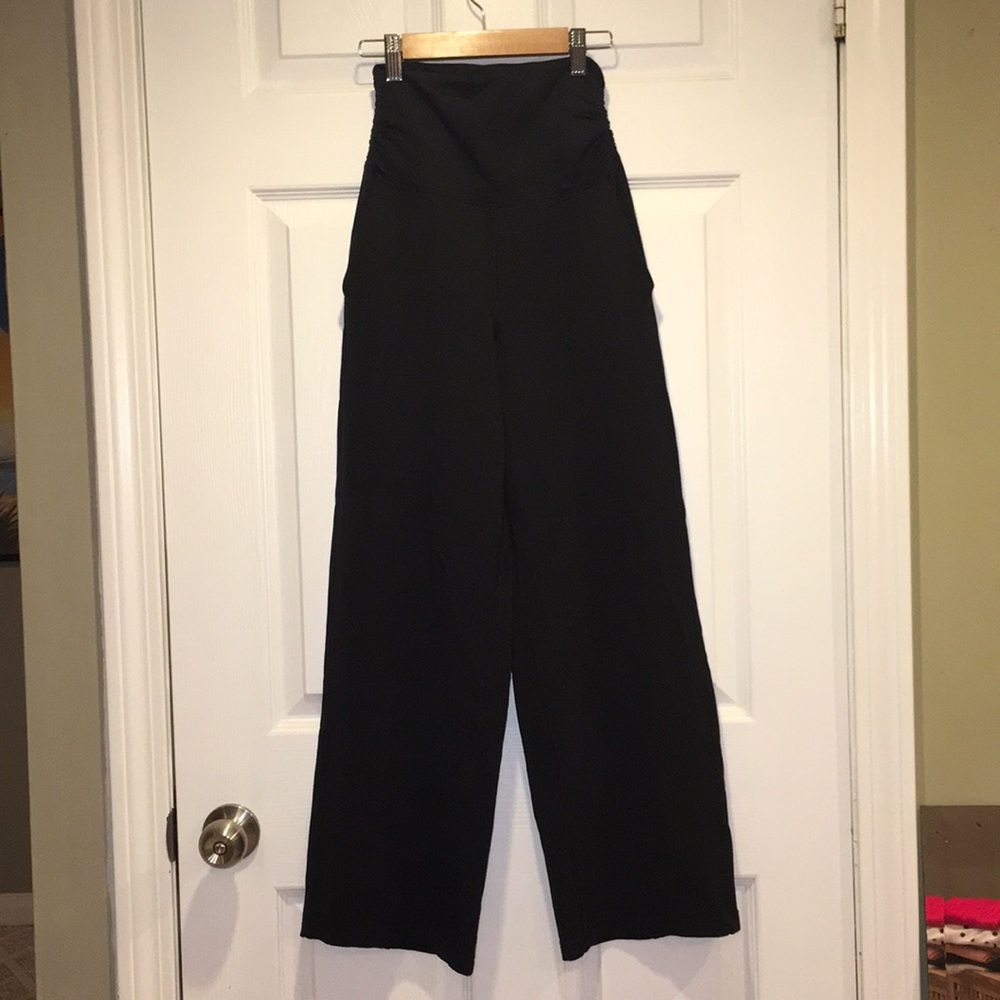 Lululemon Take it Easy EUC